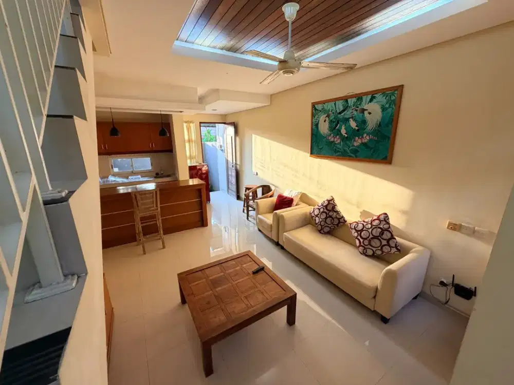 DISEWAKAN RUMAH 2 LANTAI 1BR – RENON, DENPASAR - MONTHLY/YEARLY