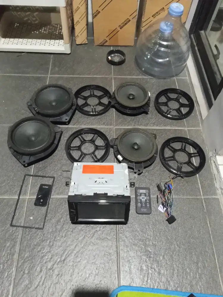speaker audio yaris 2010