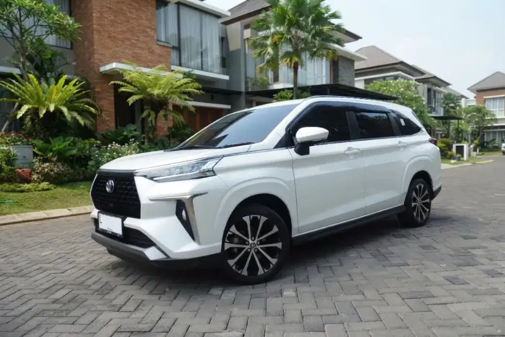 2025:Veloz Q Automatic Putih Odo 11 rb an Pajak Baru Tinggal Pakai