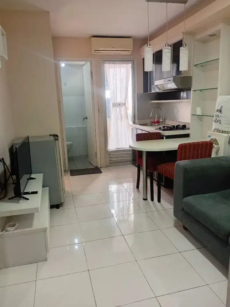 Disewakan apartemen kalibata city Tower Hebbras 2br furnish