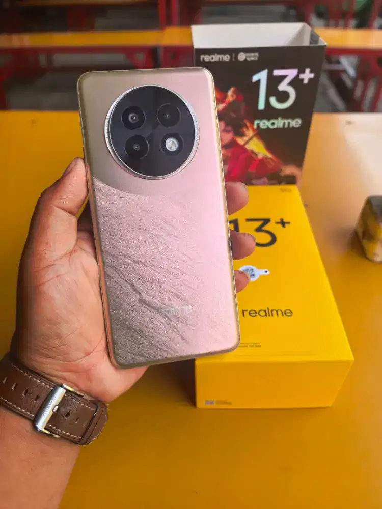 Realme 13+ 5G 12/256