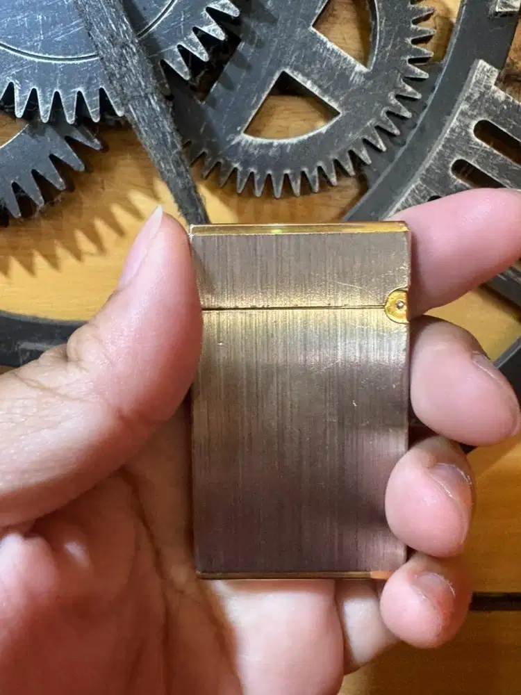 S.T. Dupont Ligne 2 pocket lighter