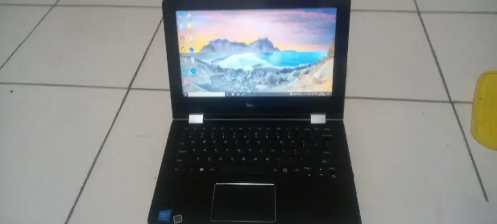Netbook Yoga 300