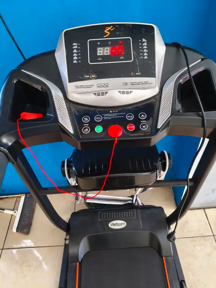 Treadmill merek ireborn siap pakai
