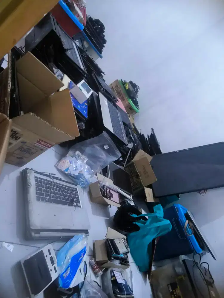 Jual borongan bekas buka toko laptop handphone bekas