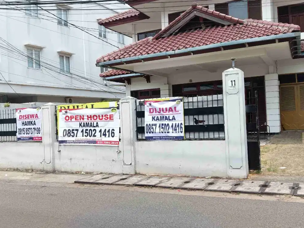Turun Harga, Jual cepat, dengan Halaman luas di Cipete