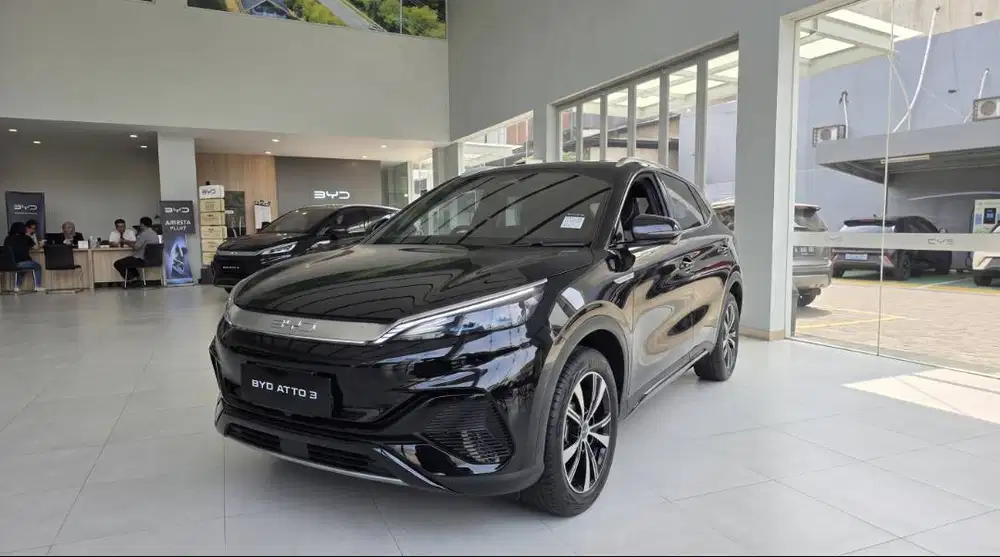BYD ATTO 3 SUV TERBAIK