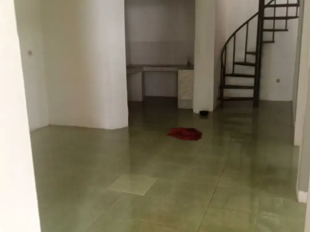 Dijual Rumah Jln Cemara 3,  Duri Kosambi Jakarta Barat