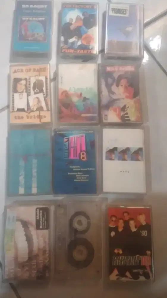 Kaset pita barat & indonesia