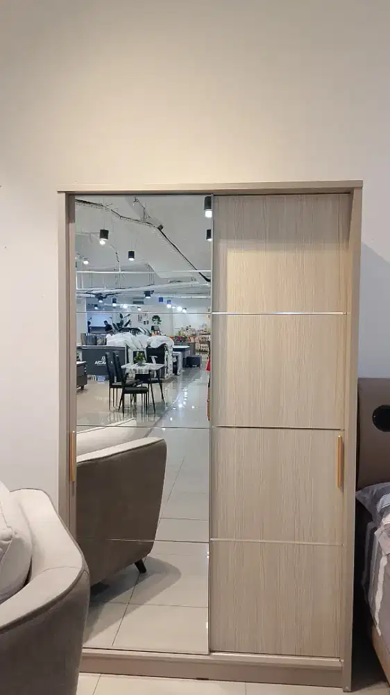 POVEN WARDROBE SLIDING