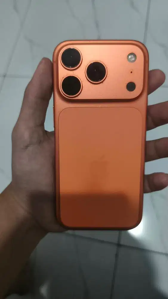Jual Iphone 17 pro orange
