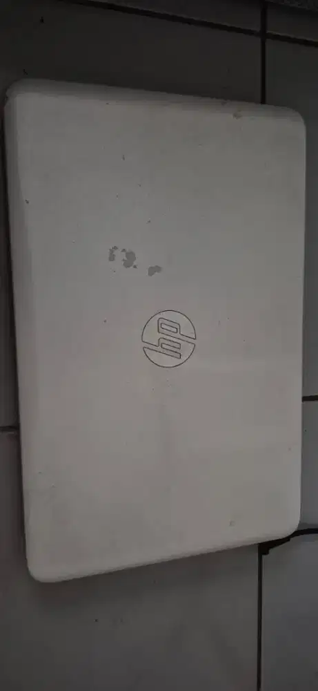 Laptop hp jadul