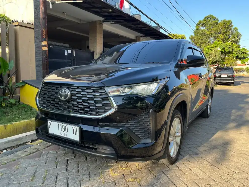 Innova Zenix tipe V 2.0 2022 matic at