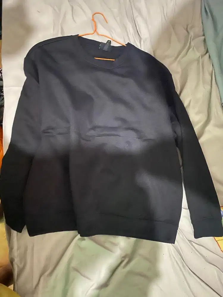 Di jual Crewneck Hm original Ld 140cm Pj 78cm