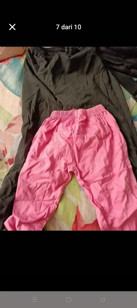 Dijual borongan baju dan 3 boneka dan 1 tas