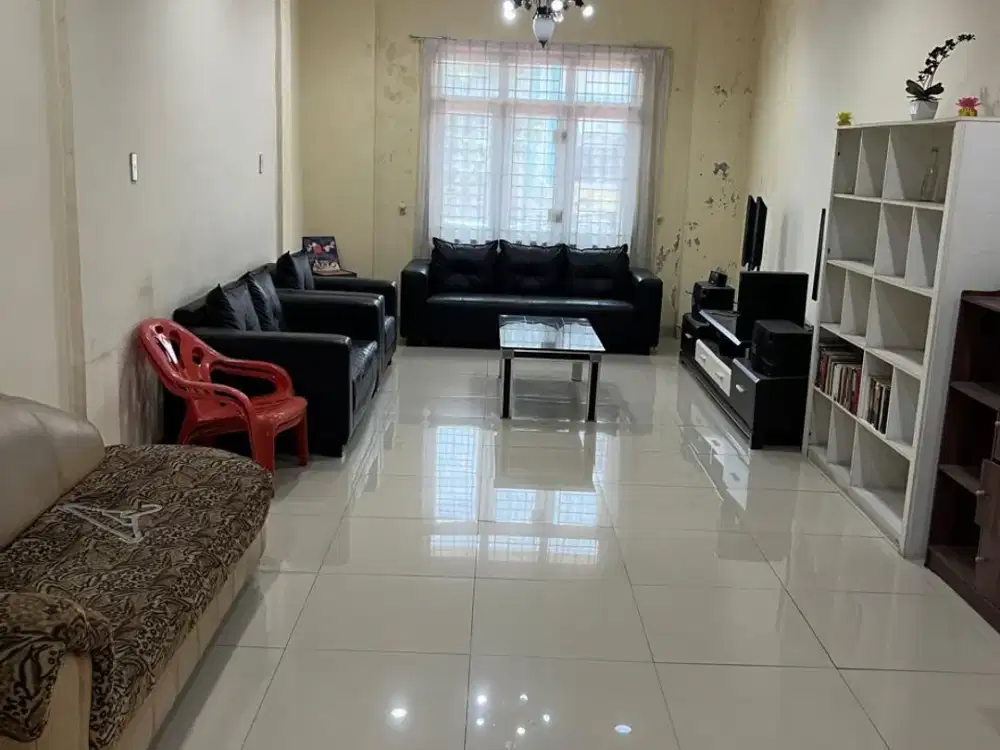 RUKO JL. AMAL DAERAH SUNGGAL - RINGROAD
