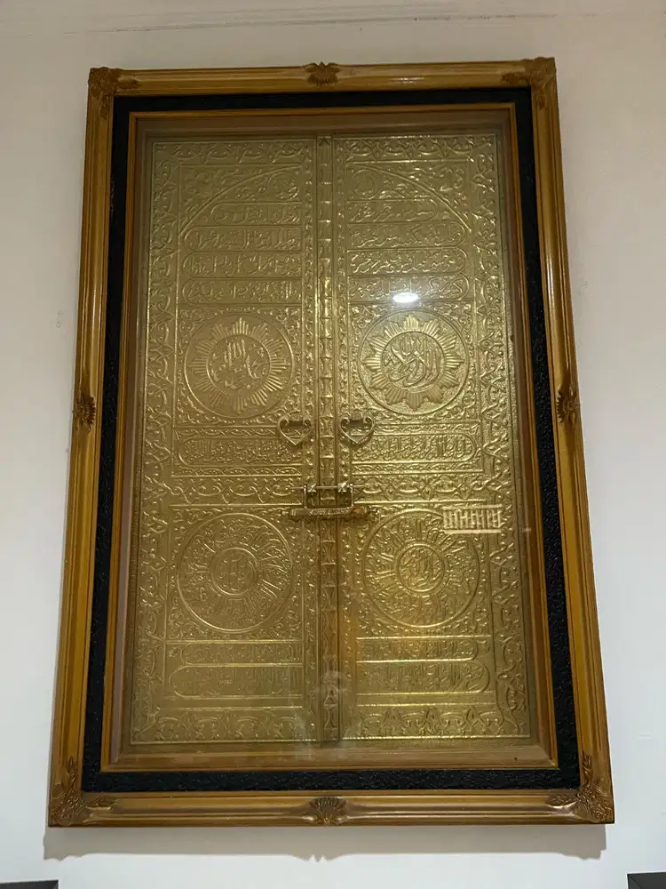 Hiasan Dinding Kaligrafi Gold - Replika Pintu Ka'bah