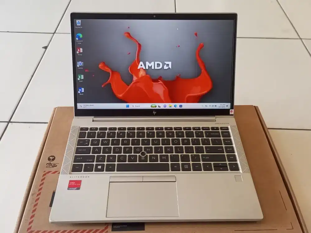Hp Elitebook 845 G7 | Ryzen 5 Pro 4650U| 8/256 GB