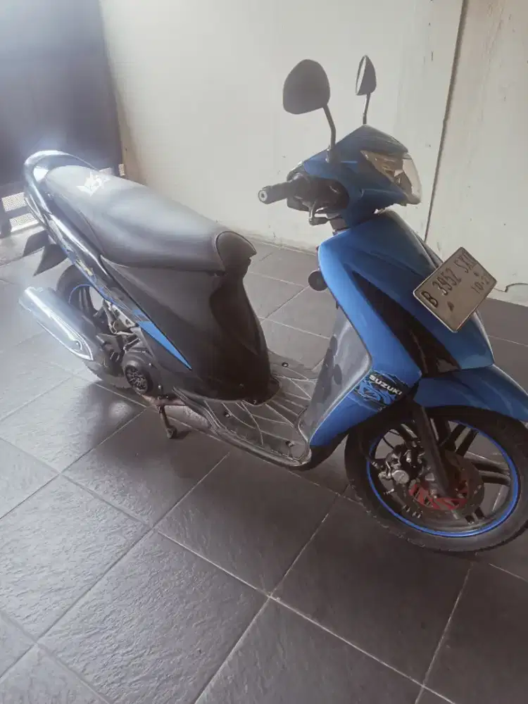 Suzuki spin 2010