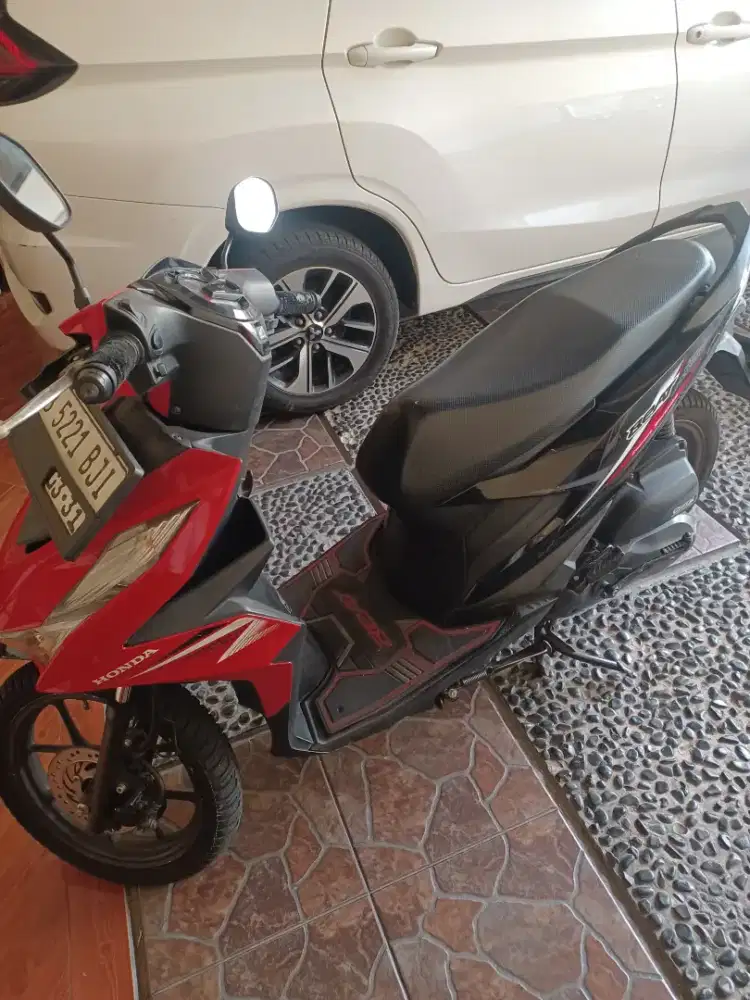 Motor honda beat dijual