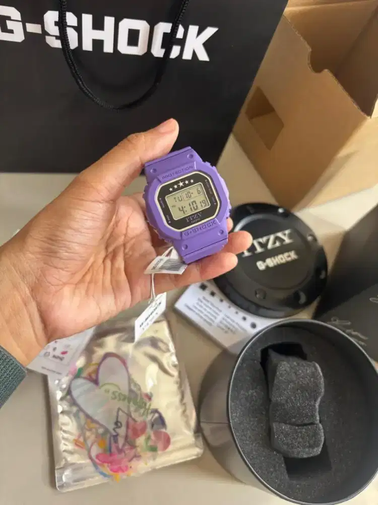 G-Shock ITZY - Kondisi 99% new
