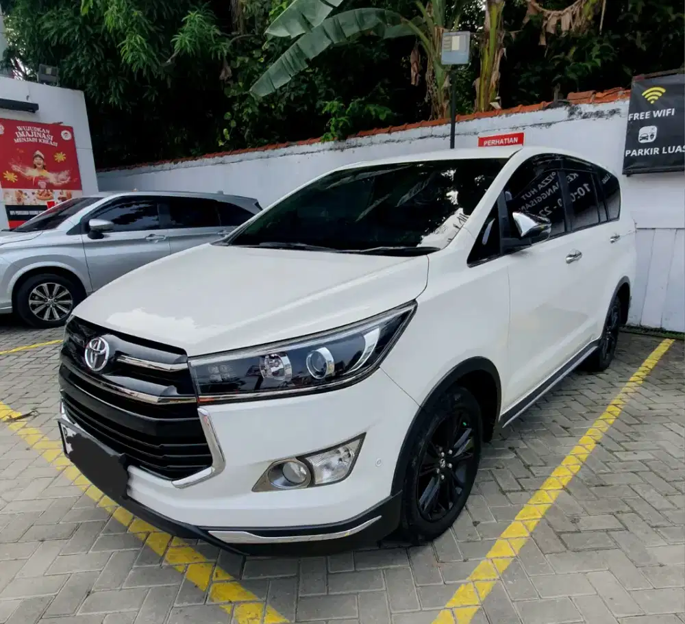 Toyota Innova venturer diesel 2020 AT