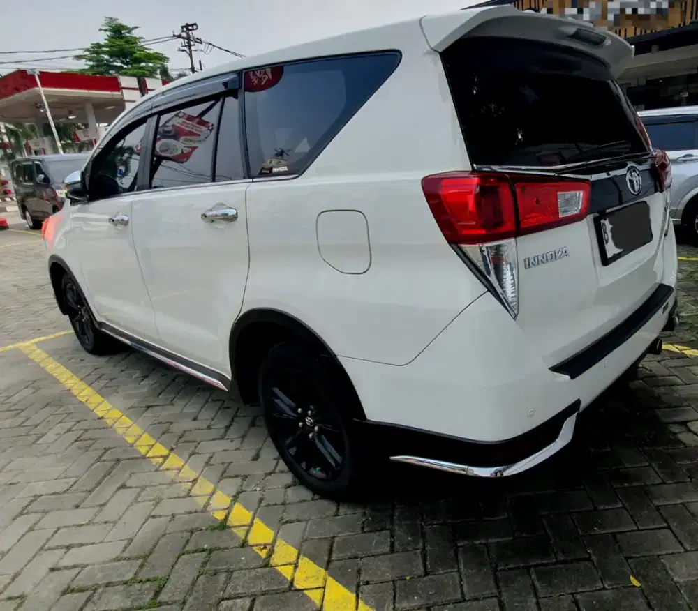 Toyota Innova venturer diesel 2020 AT