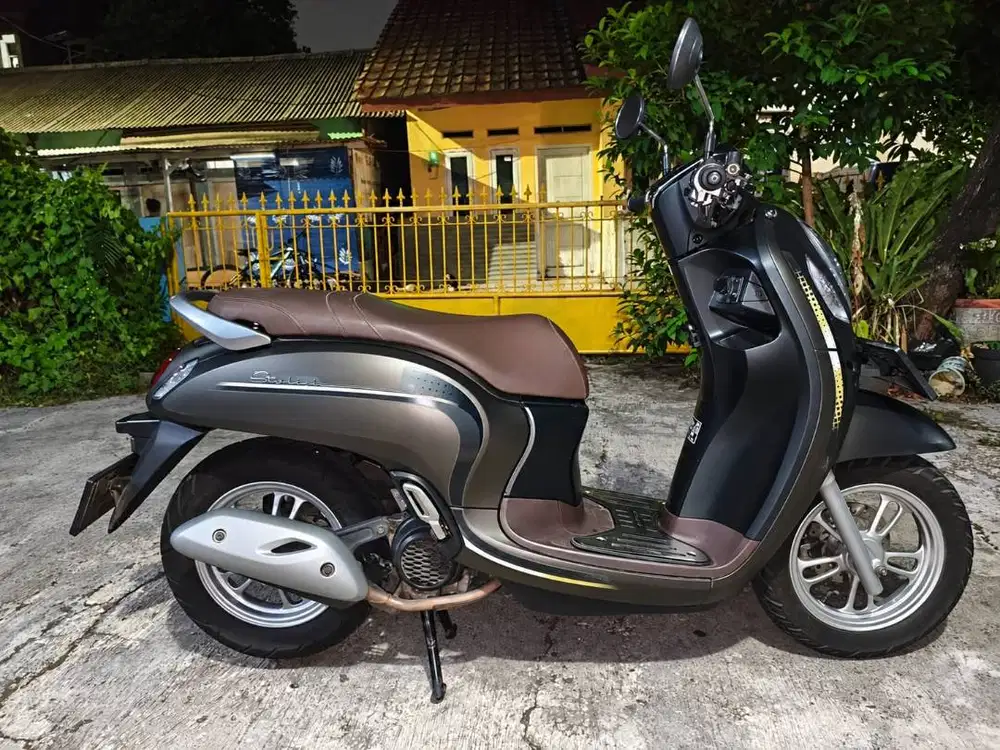 SCOOPY tahun 2023 plat Tangerang Kota