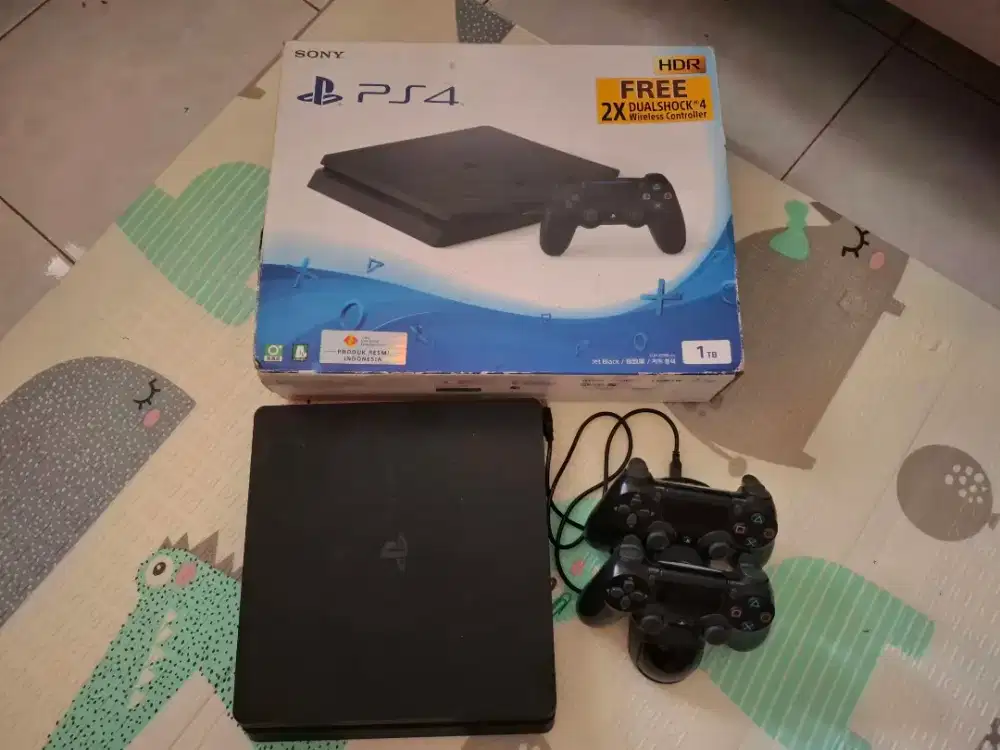PS4 SLIM 1TB FULLGAME 2 STIK PS 4 FULLSET