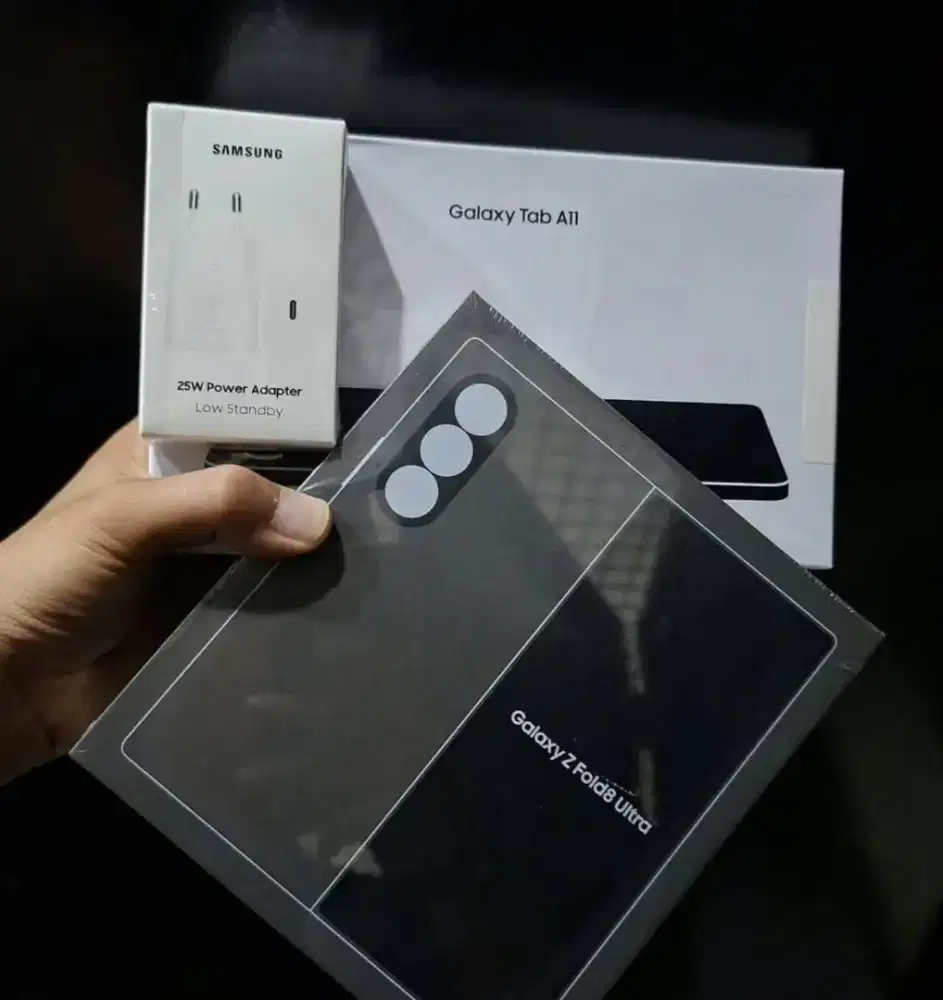 Samsung Z Fold8 free Galaxy Tab A11