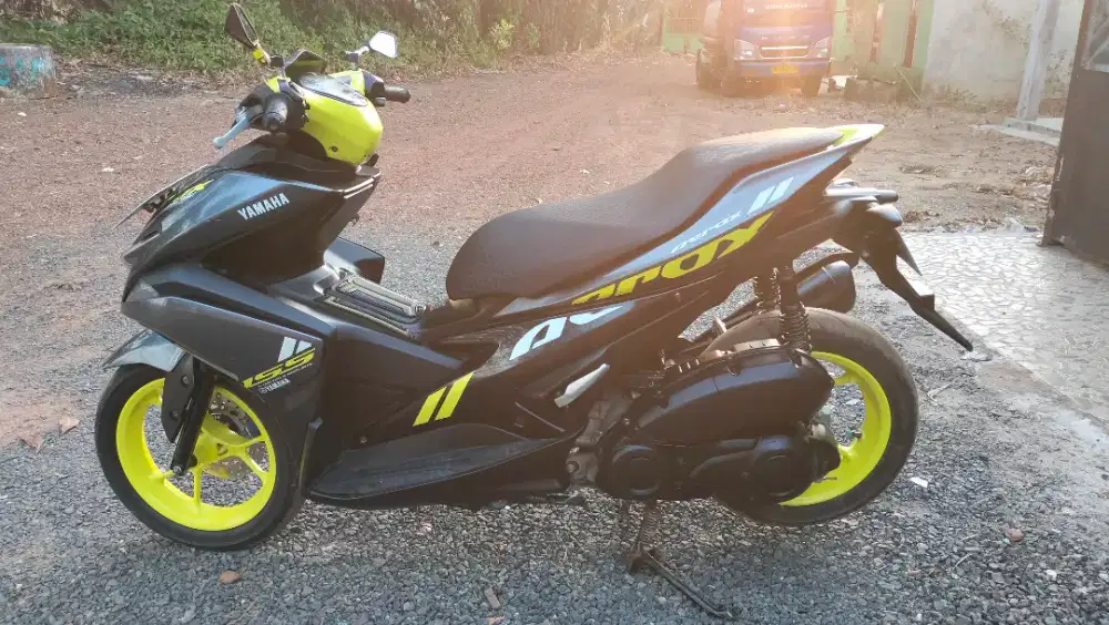 Dijual Motor Seken Yamaha Aerox 2019