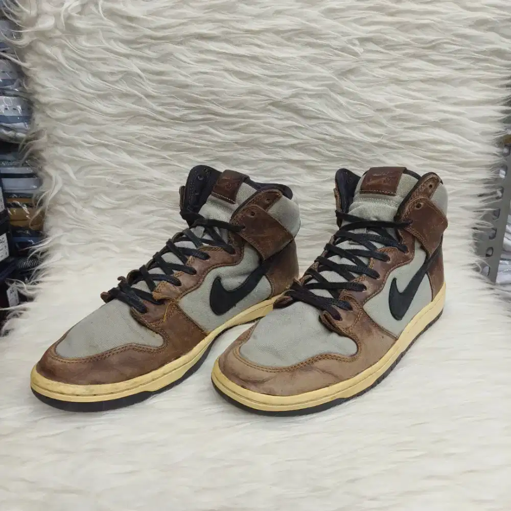 Sepatu Sneakers Nike SB Dunk High Pro Baroque Brown Size 41