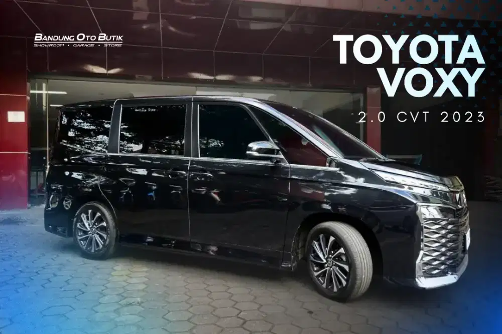 Toyota All New Voxy 2.0 CVT 2023 (Black on Black)