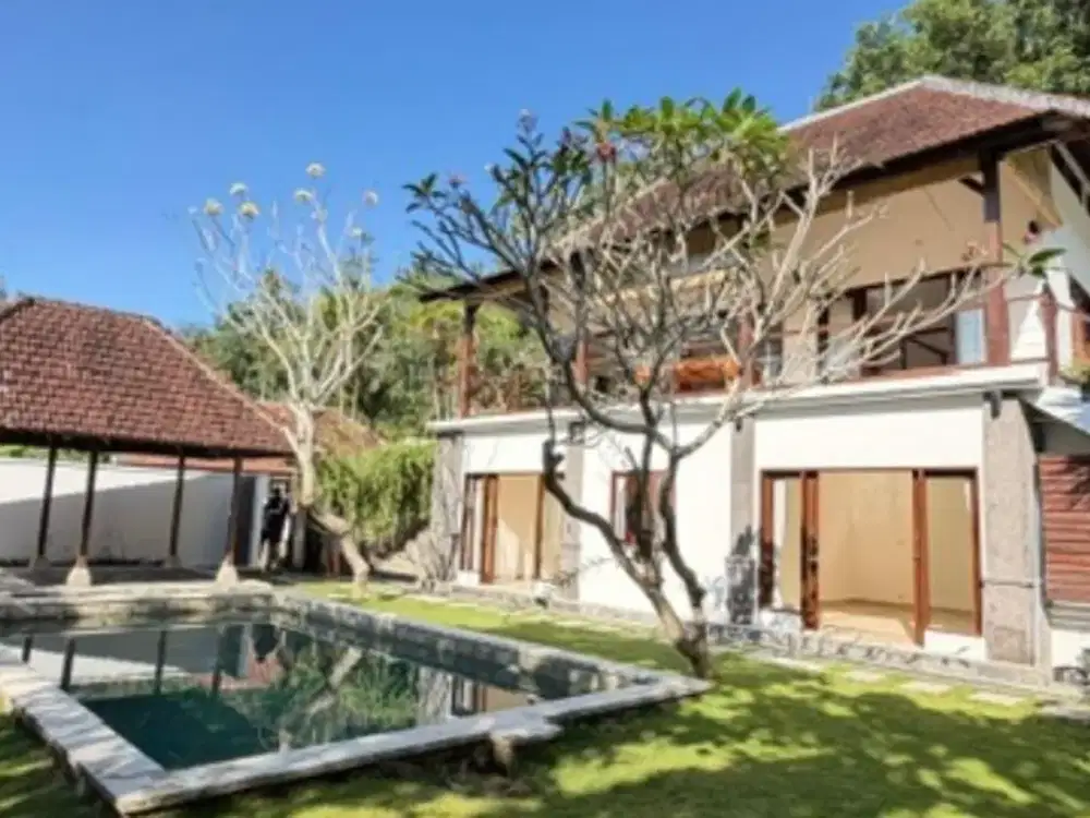 VILLA BLACK DI PANDAK BADUNG KEDIRI TABANAN