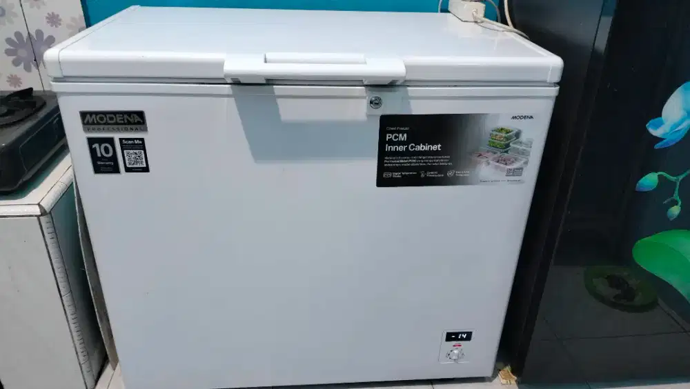 Dijual Freezer Baru Terpakai 1 Bulan Kapasitas 200 Liter