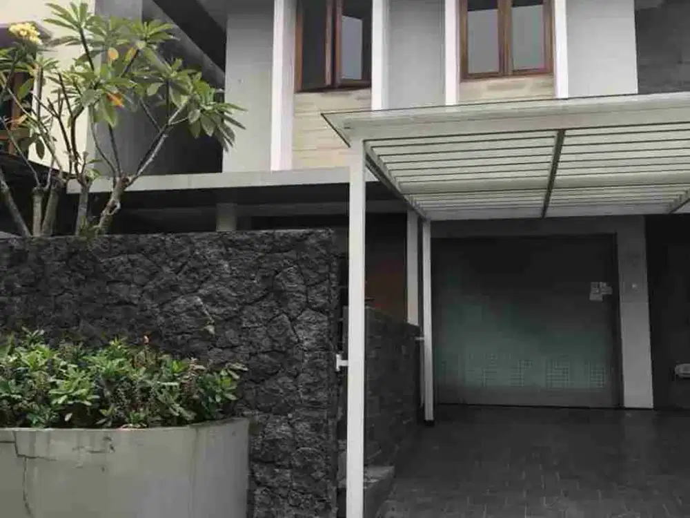 Dijual Rumah Lux Komp. Alamanda Tubagus Ismail