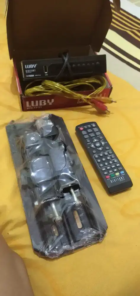 Satebox dan barcket tv
