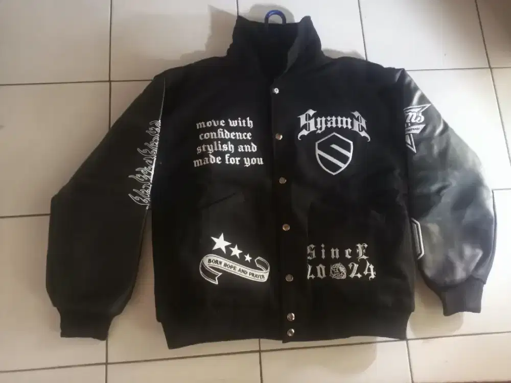 Jaket varsity cowo