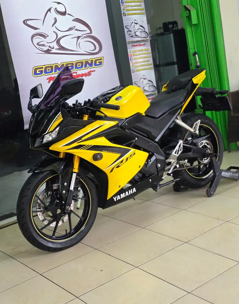 YAMAHA R15 V3 2019