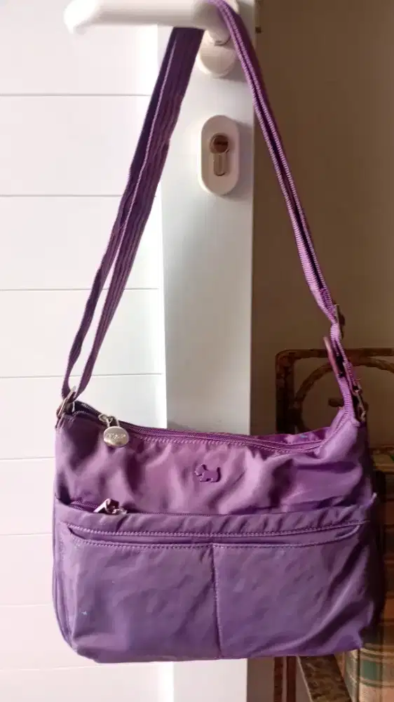 SLING BAG NYLON AGATHA PARIS