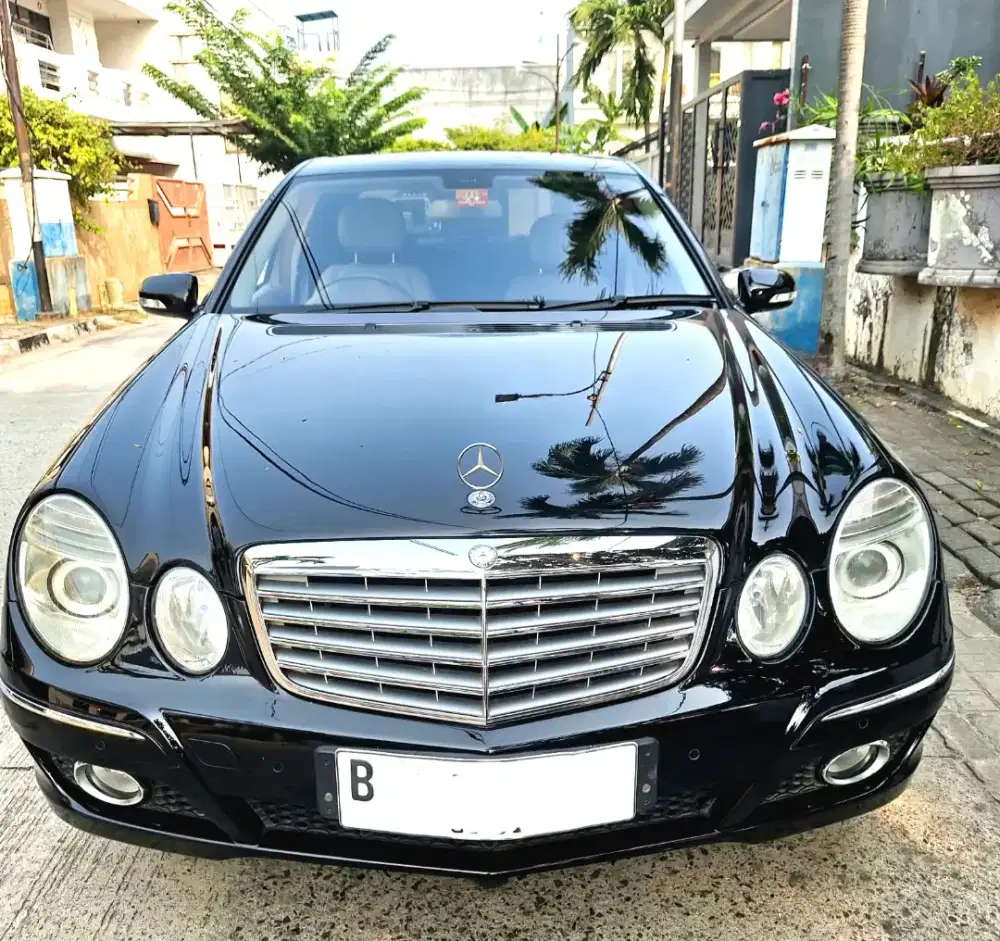 {Pjk AGT 2027 Km 84rb} 2009 Mercedes E230 Body Mulus Interior Originil