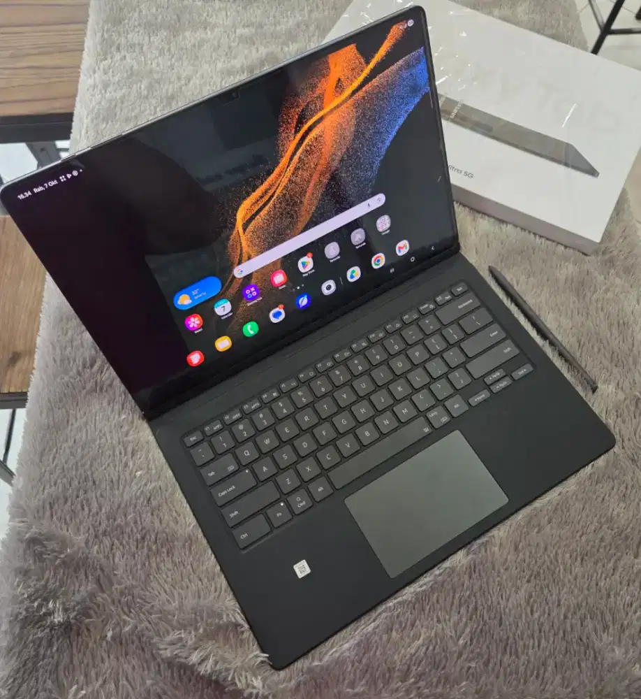 SAMSUNG GALAXY TAB S8 ULTRA 5G WITH COVER KEYBOARD
