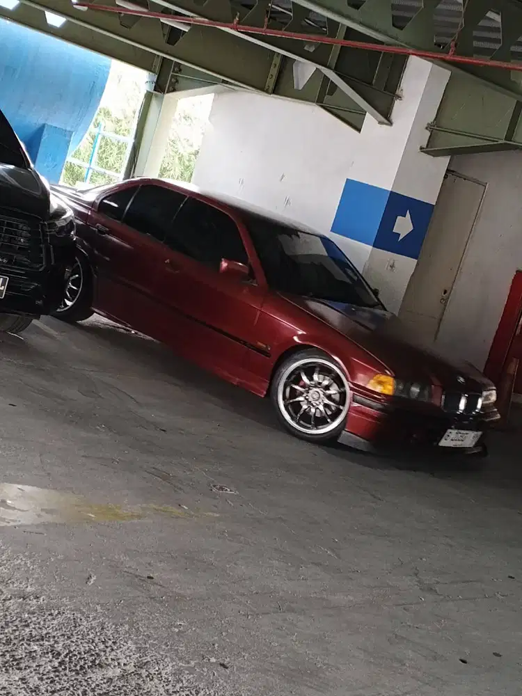 BMW 318i E36 M43 Thn 1996