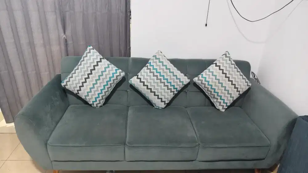 Jual sofa bekas baru 1 Tahun