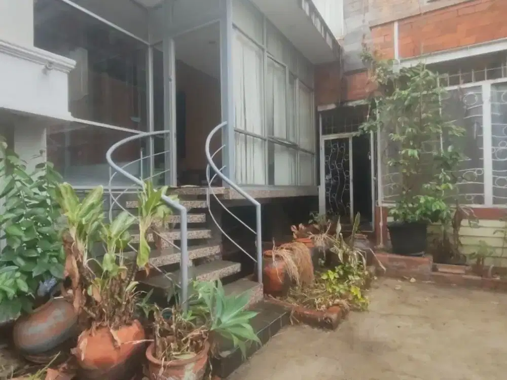 Investor Masuk - Rumah Hitung Tanah Di Pasteur Dekat Maranatha Cocok Untuk Kosan