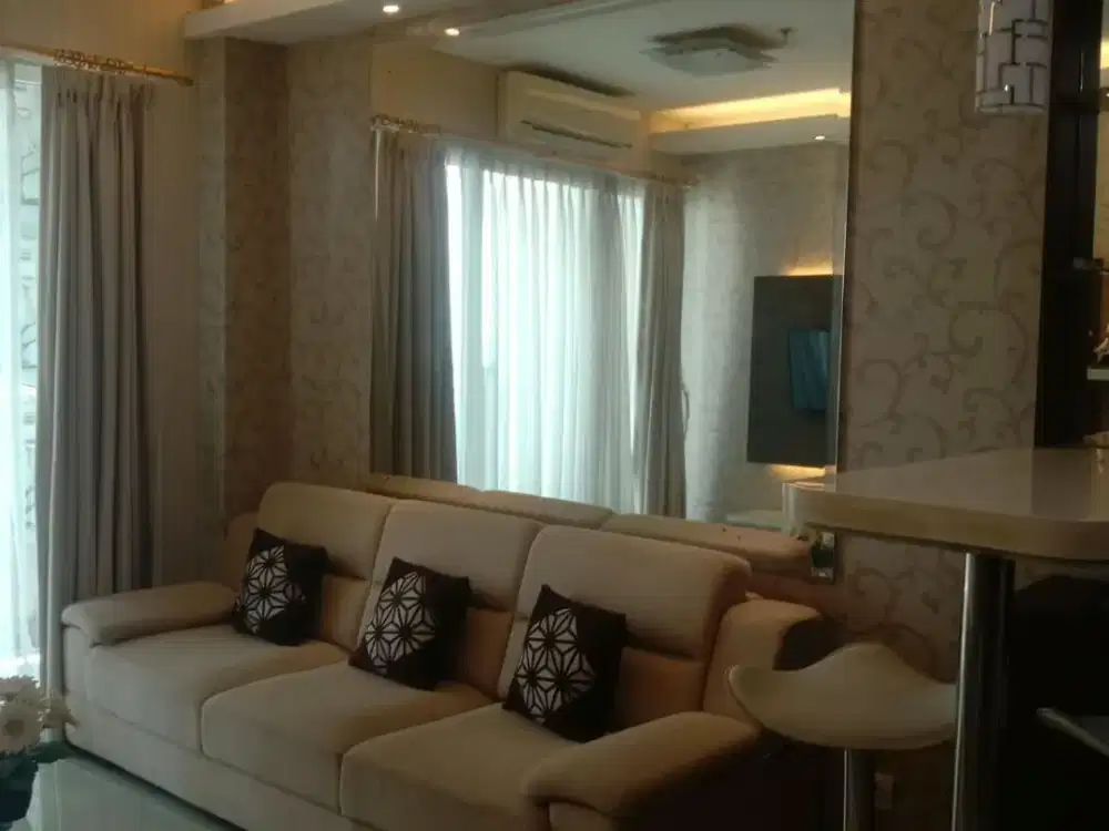 Disewakan Tahunan 2BR Thamres Apartemen Interior Bagus di Tengah Kota Jakarta Pusat