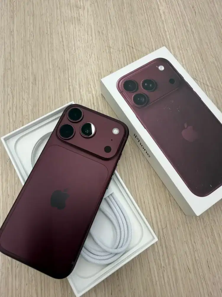 Gratis 2x cicilan cukup KTP aja untuk 18 Pro Series!