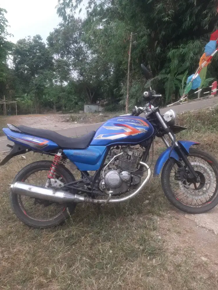 Suzuki thunder tahun 2007 surat kumplit