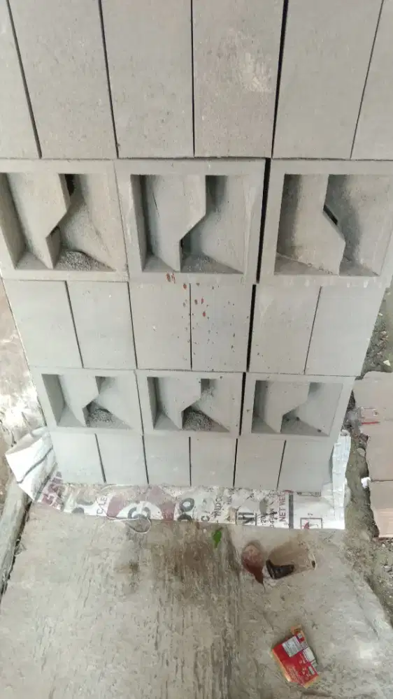 Loster beton minimalis