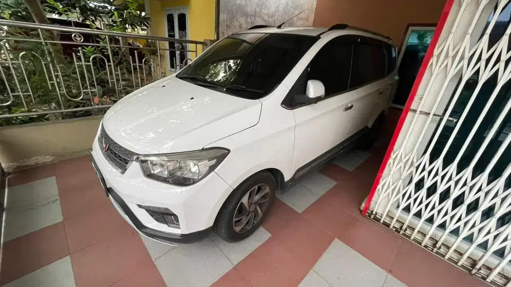 Wuling Confero S Lux